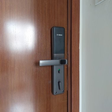 Khóa vân tay Bosch ID 30B EU GREY (Màu xám)