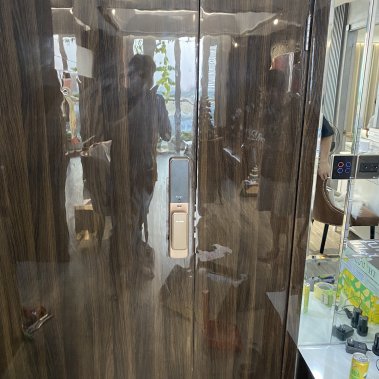 Khóa vân tay tự động Bosch EL 600 EU AMBER GOLD (Màu vàng đồng)