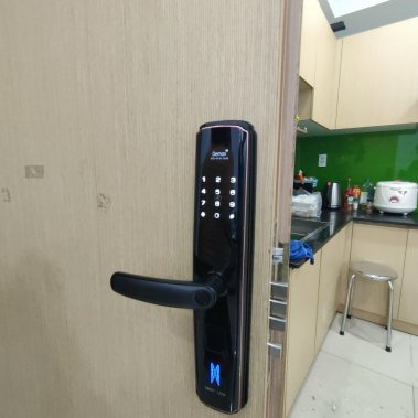 Khóa vân tay thông minh DEMAX EL666 BN APP WIFI