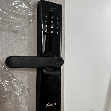 Khóa vân tay thông minh DEMAX EL638 BN