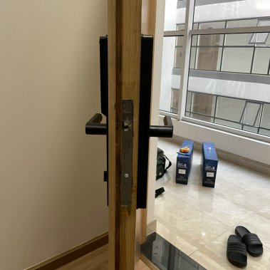 Khóa vân tay thông minh DEMAX SL-C626 BL APP - Camera màn hình chuông