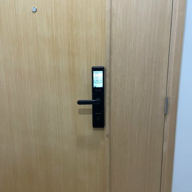 Khóa vân tay thông minh DEMAX SL-C626 BL APP - Camera màn hình chuông