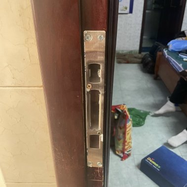 Khóa vân tay thông minh DEMAX SL-C626 CG APP - Camera màn hình chuông