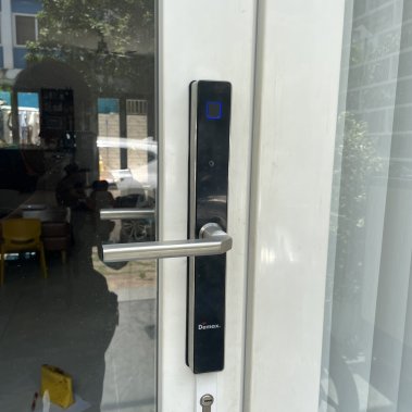 Khóa thông minh cửa nhôm sắt chống nước DEMAX EL-C102 SB
