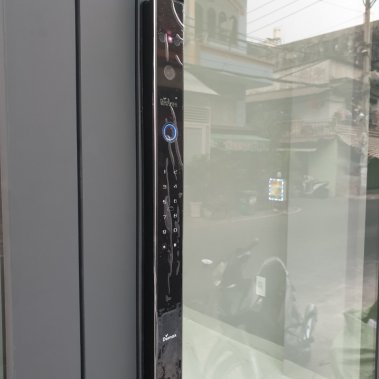 Khóa thông minh nhận diện khuôn mặt Face ID cho cửa nhôm sắt DEMAX SL906 BL APP WIFI - chống nước