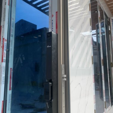 Khóa thông minh nhận diện khuôn mặt Face ID cho cửa nhôm sắt DEMAX EL908 BL CNC - chống nước