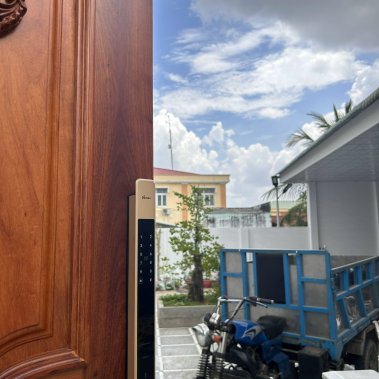 Khóa thông minh tự động cửa nhôm sắt chống nước DEMAX SL801 YB APP WIFI