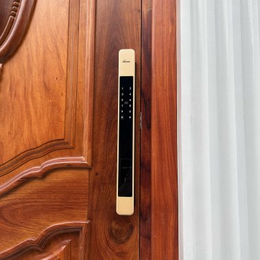 Khóa thông minh tự động cửa nhôm sắt chống nước DEMAX SL801 YB APP WIFI