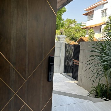 Khóa thông minh nhận diện khuôn mặt Face ID - camera màn hình chuông DEMAX SL918 GS APP 