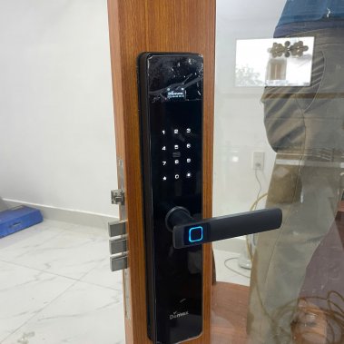 Khóa vân tay thông minh DEMAX EL622 BL