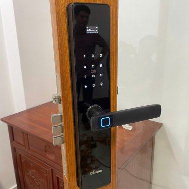 Khóa vân tay thông minh DEMAX EL622 BL APP WIFI