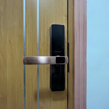 Khóa thông minh Demax SL-C320 AC - App Wifi - Giá rẻ - Công nghệ Đức