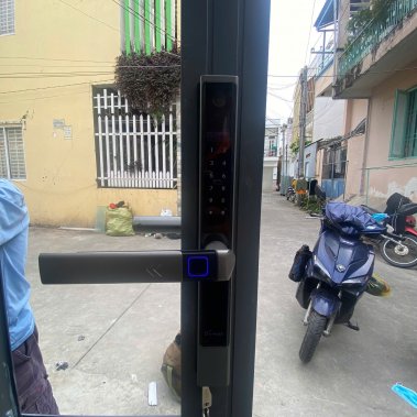 Khóa Thông Minh Cửa Nhôm Demax EL689 GS - Camera Giám Sát, Chống Nước