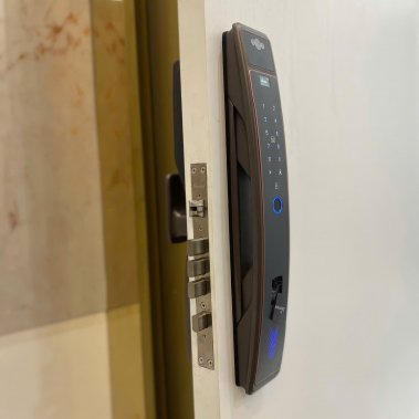 Khóa thông minh Demax SL818 AC REMOTE