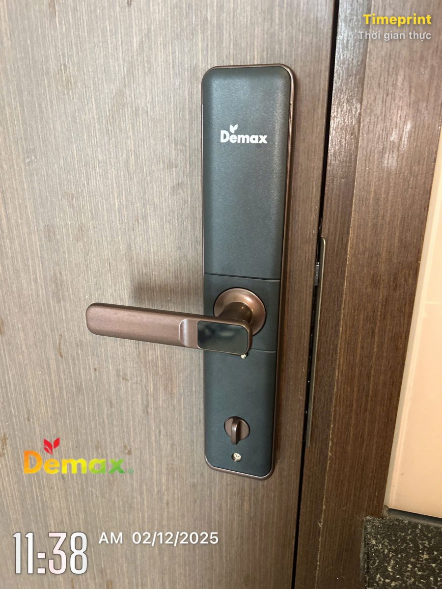 Khóa điện tử thông minh Demax EL-C68 AC App Wifi
