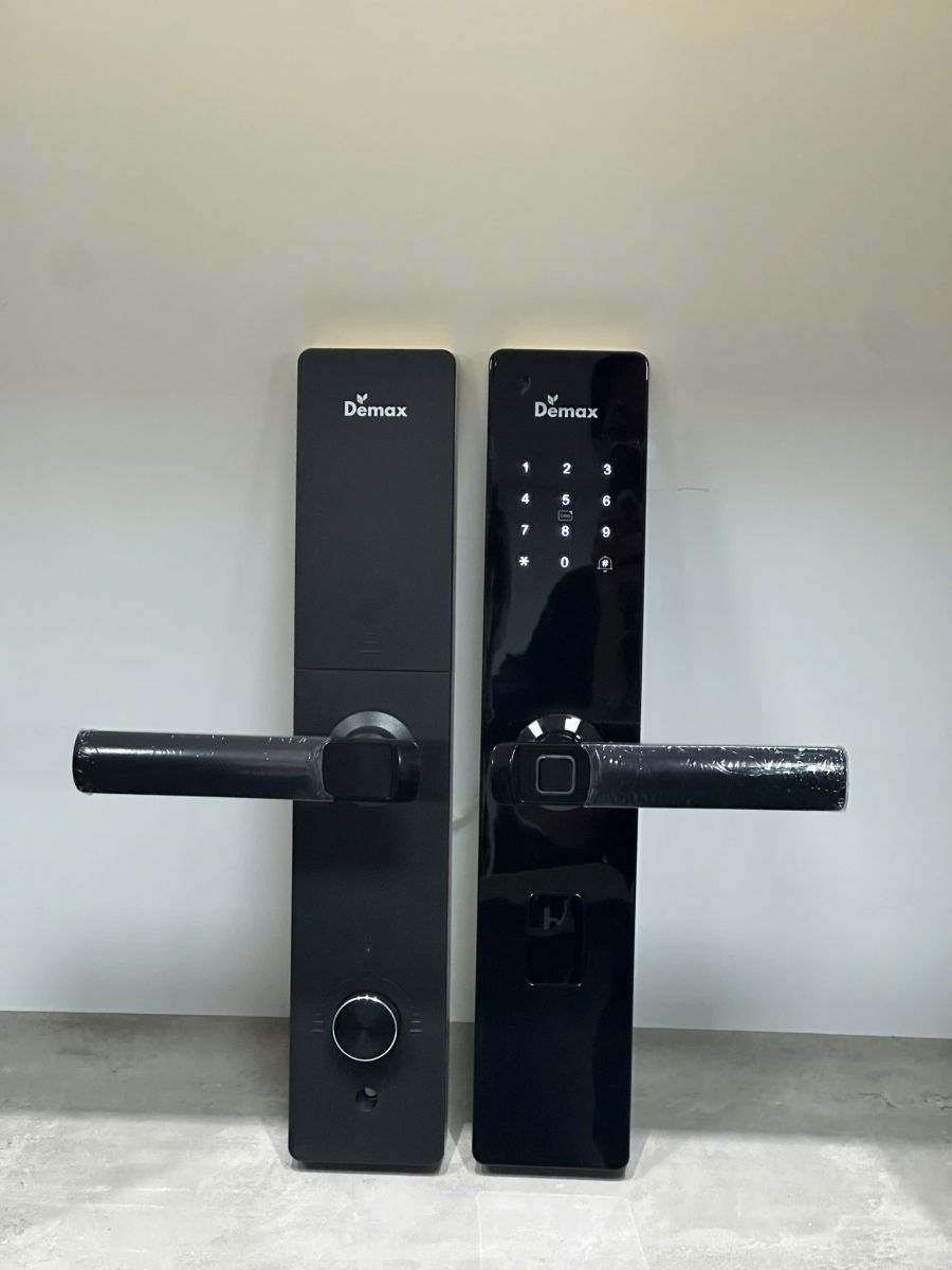 Khóa điện tử thông minh Demax EL-C88 SV App Wifi